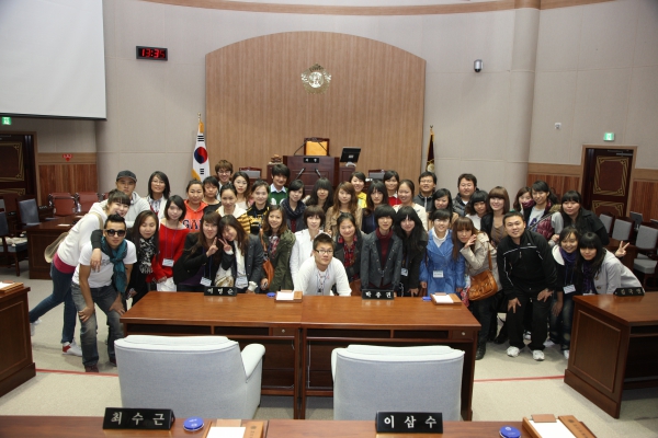 진주국제대학교 외국인 유학생(중국, 몽골) 시의회 방문(2010.11.5)