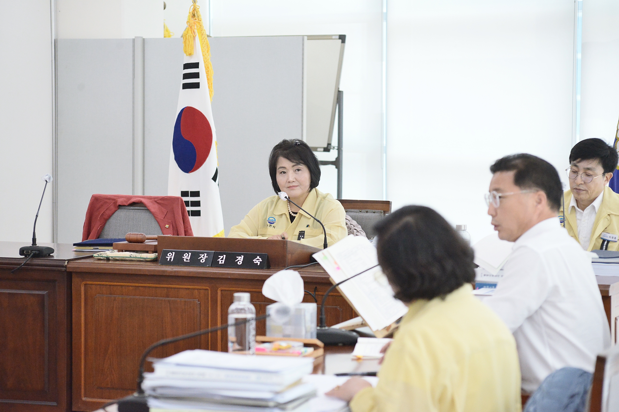제243회 사천시의회 제1차 정례회_행정사무감사 6일차(행정관광위원회) - 10