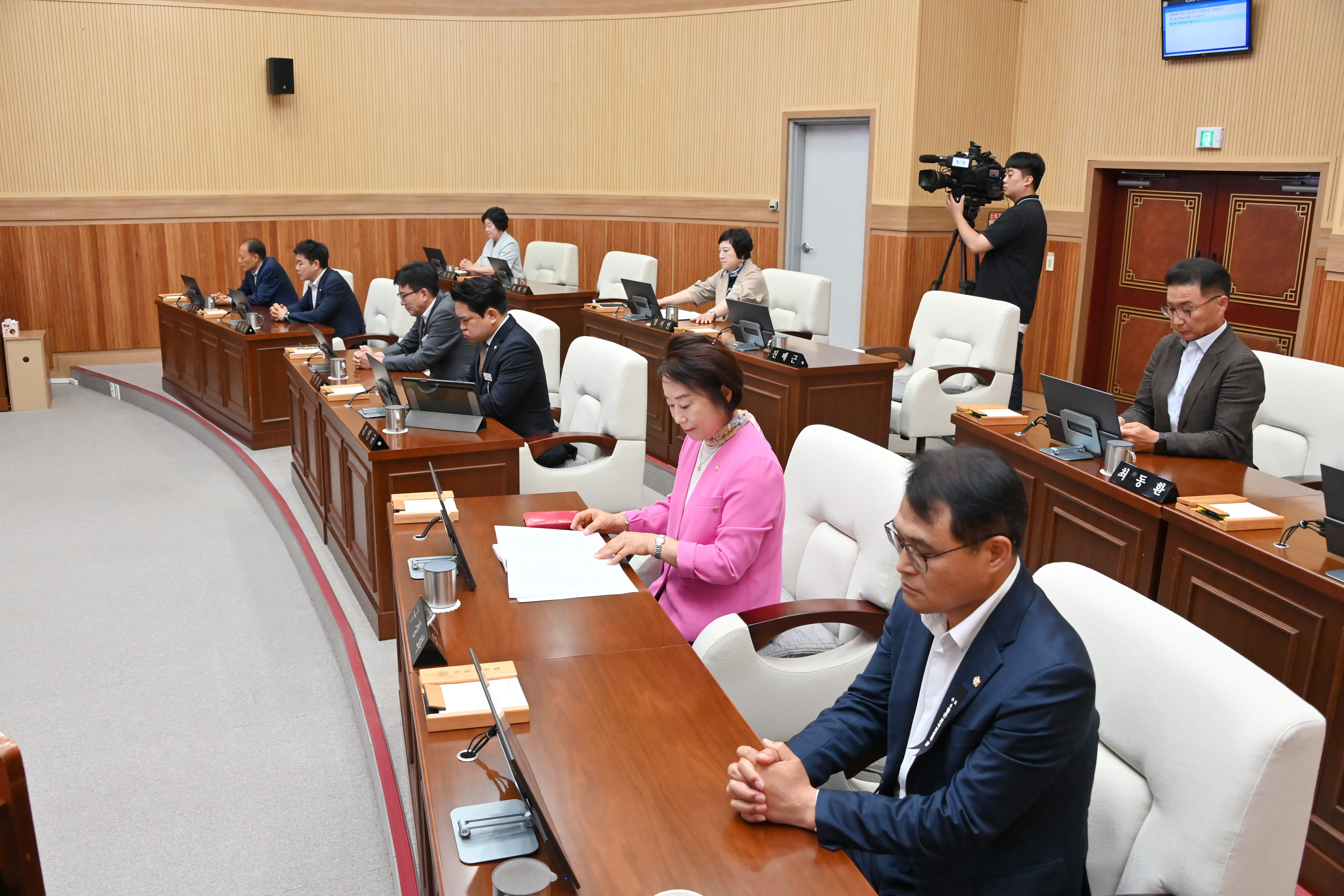 제284회 제1차 정례회 (제1차 본회의) - 3