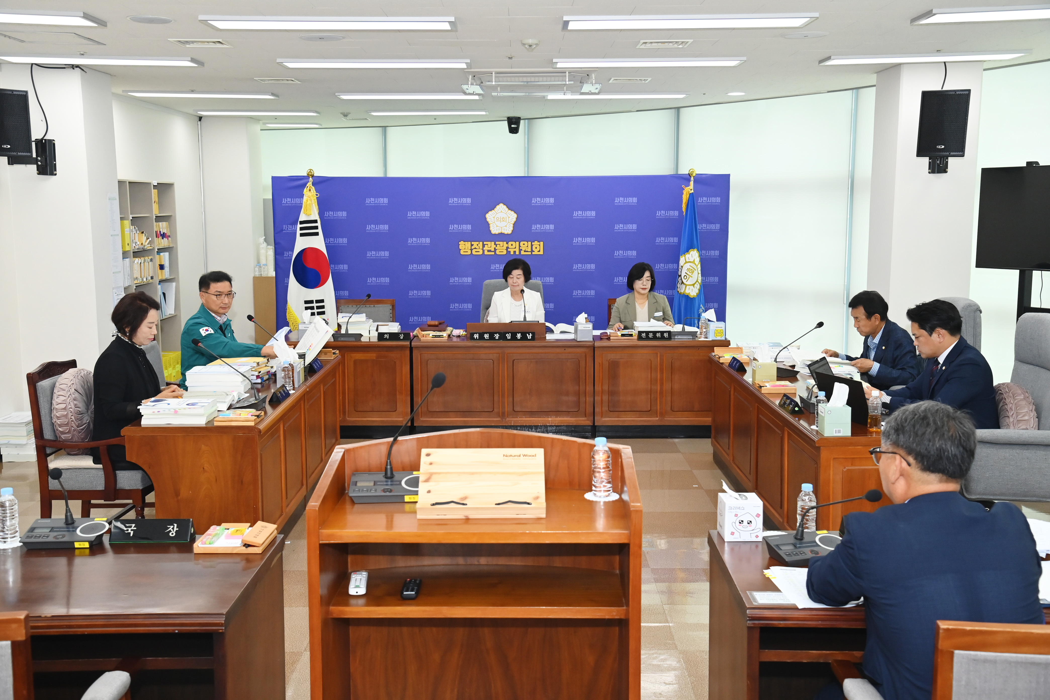 제284회 사천시의회 제1차 정례회 행정관광위원회 행정사무감사 - 4