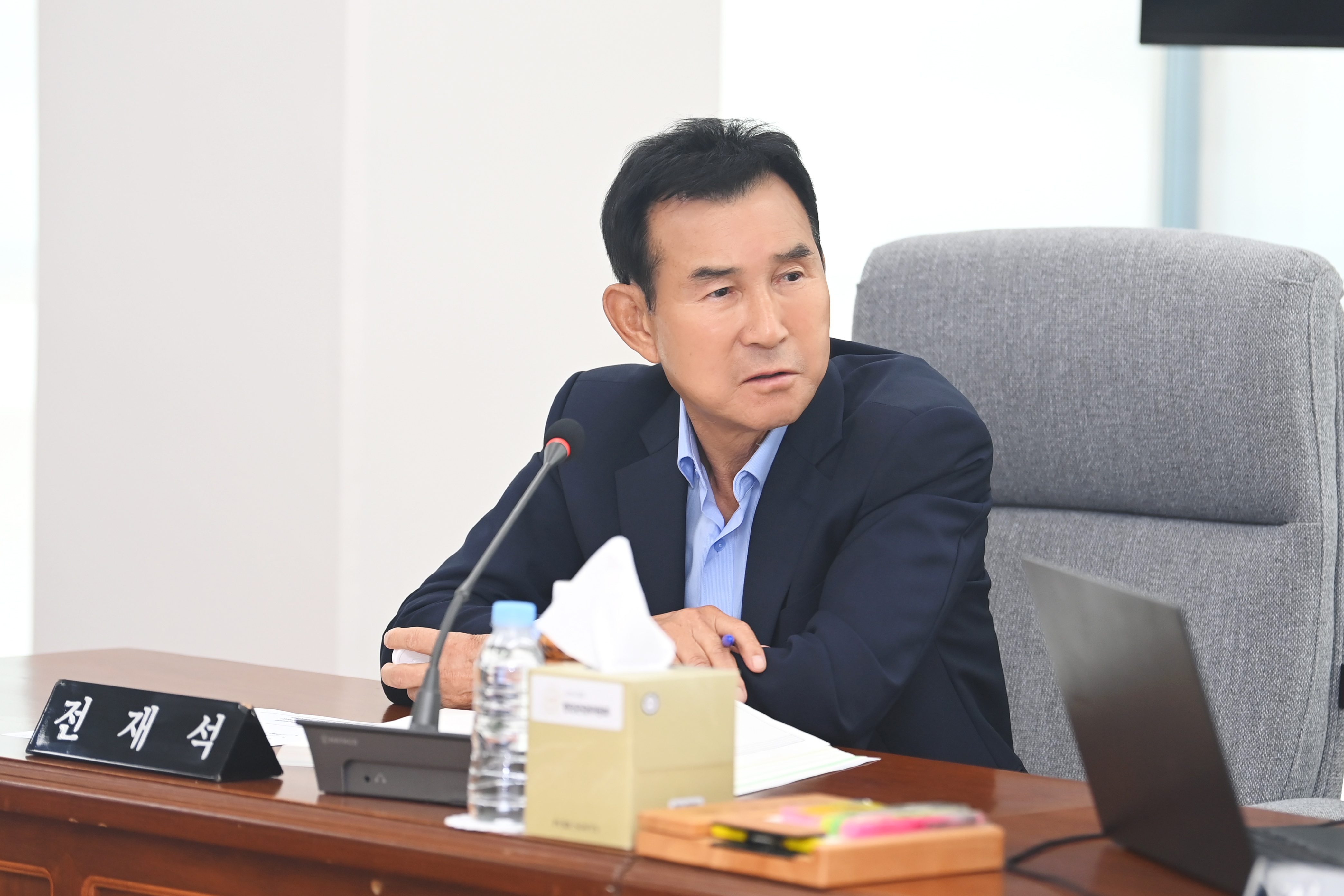 제285회 사천시의회 임시회 (행정관광위원회) - 4