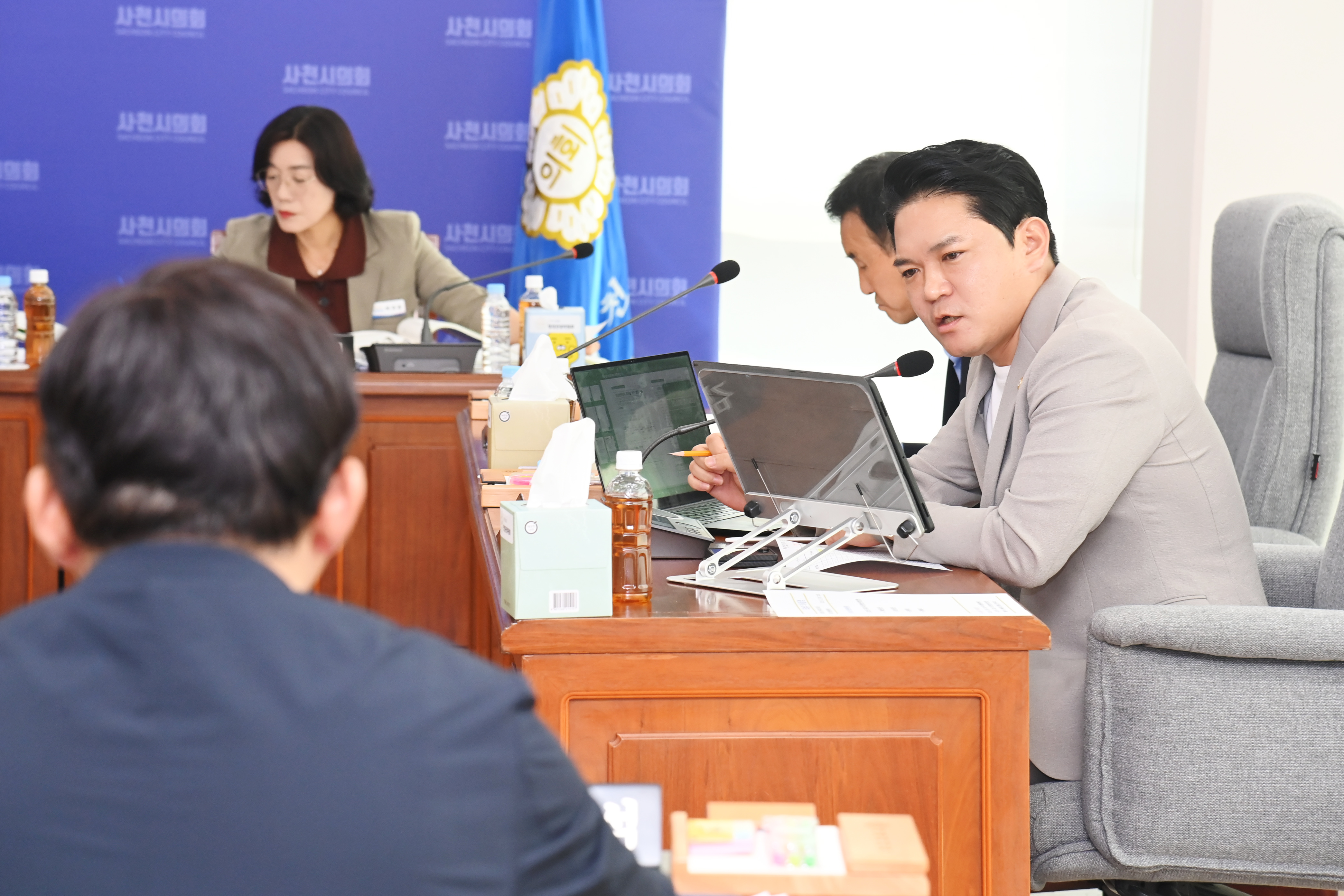 제285회 사천시의회 임시회 (행정관광위원회) - 5