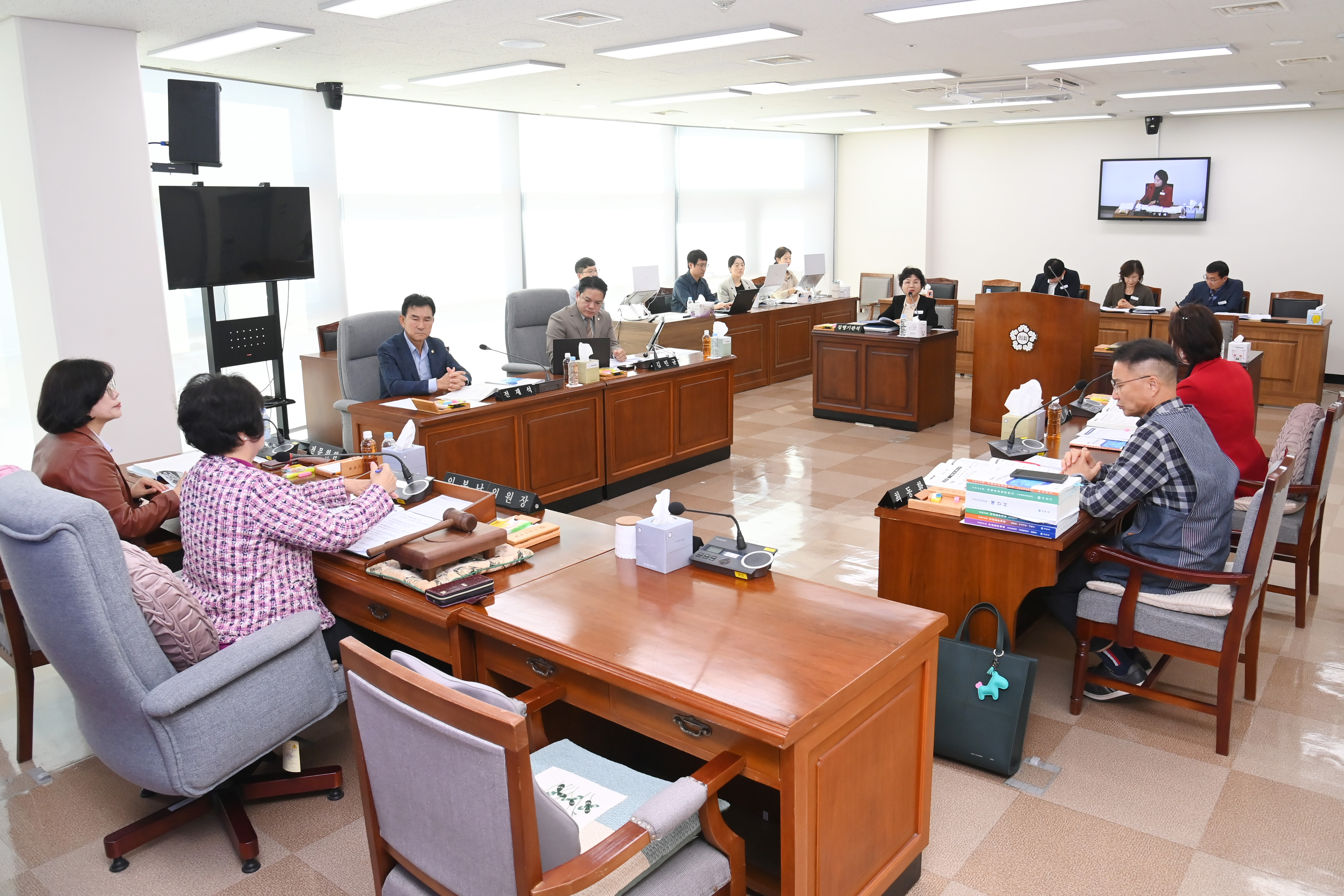 제286회 사천시의회 임시회 (제2~8차 행정관광위원회) - 2