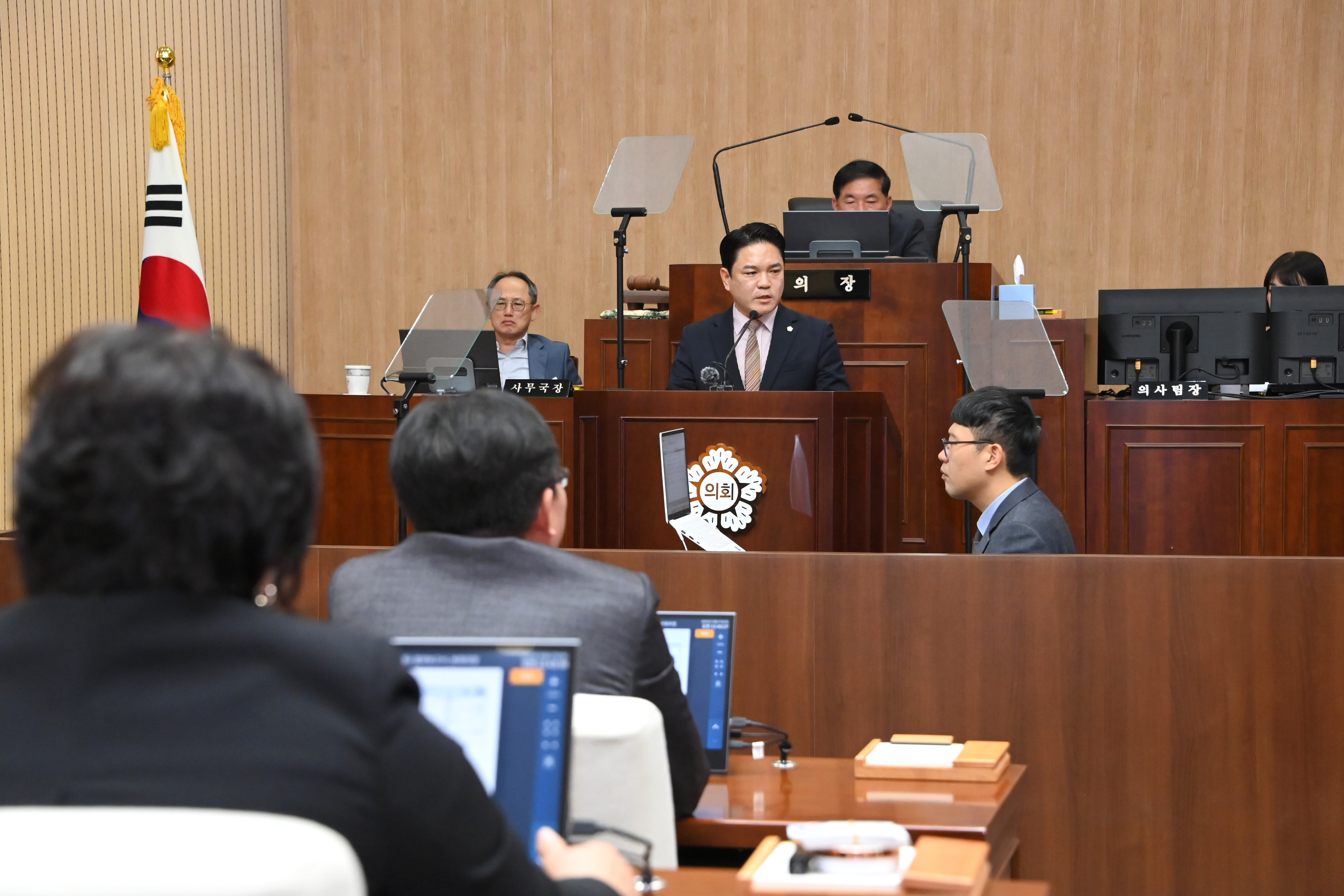 제286회 사천시의회 임시회 (제2차 본회의) - 4