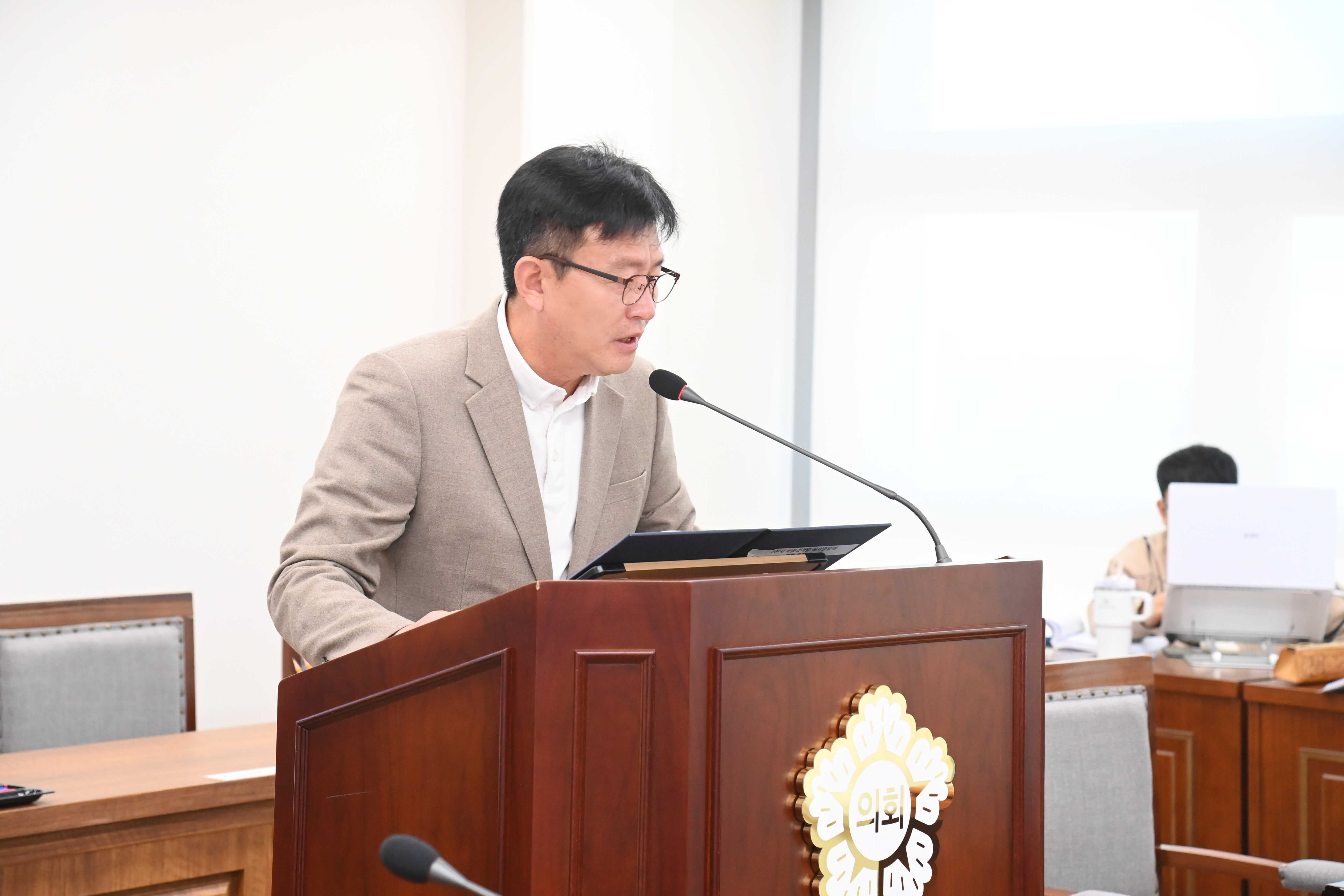 제287회 사천시의회 제2차 정례회 (제1차 건설항공위원회) - 6