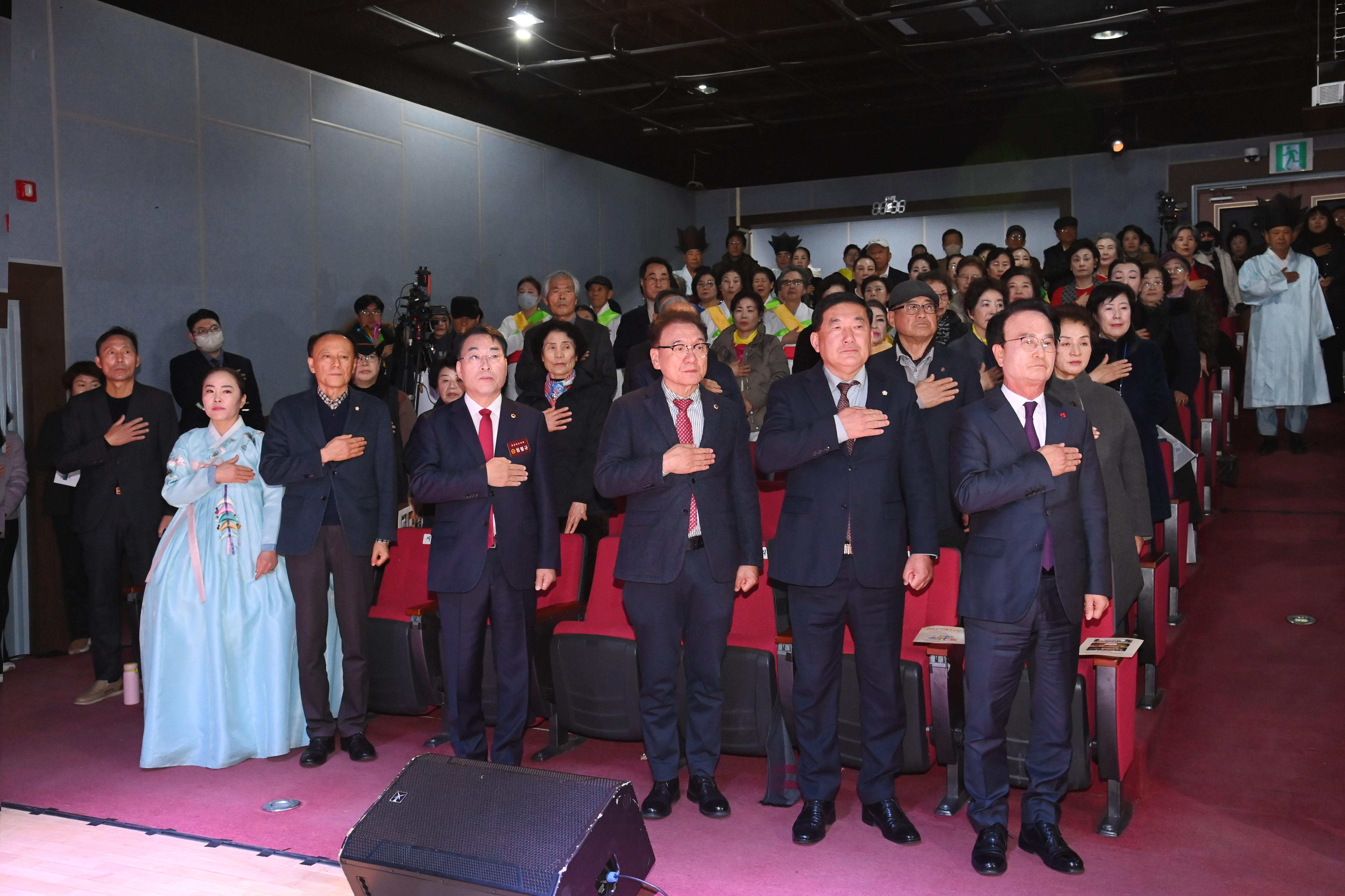 사천문화원 전통문화예술공연 및 문화학교 수강생 작품 발표회 - 1