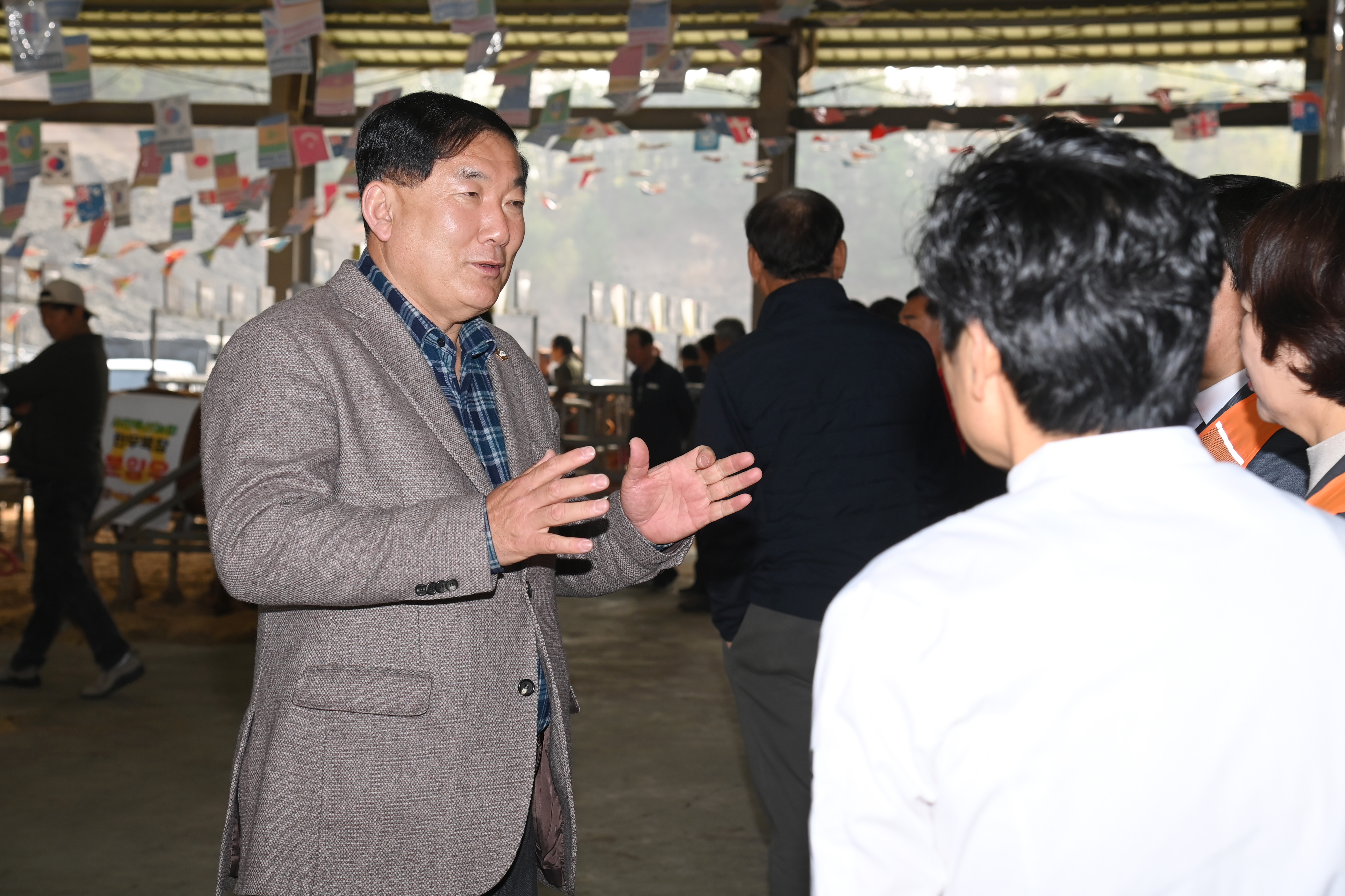 2026년 고능력 암소 인증서 수여 및 우량 송아지 분양행사 - 1