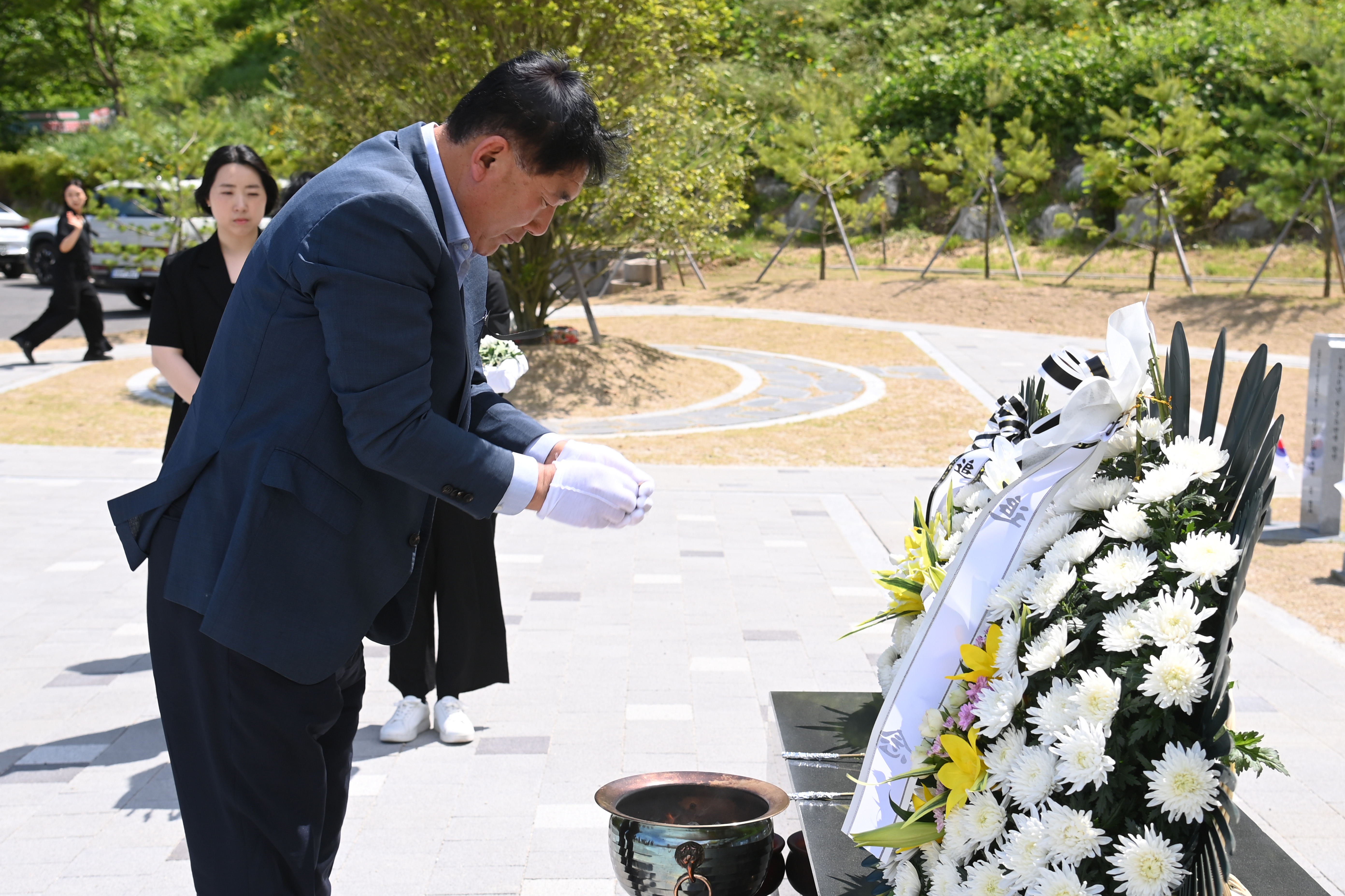 제71회 현충일 추념식 및 사천국군묘지 참배 - 12