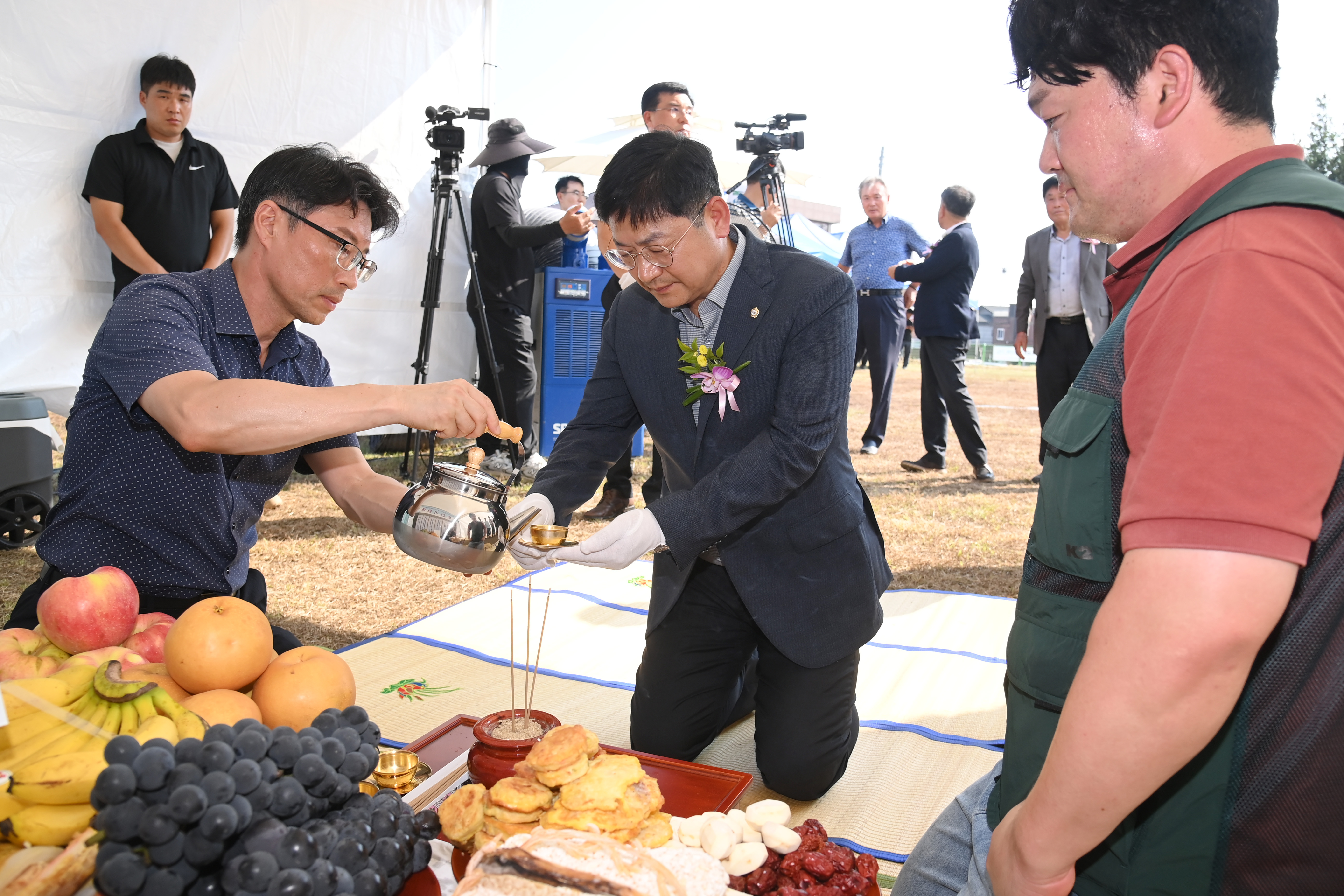 시니어친화형 국민체육센터·동부노인문화복지센터 신축공사 착공식 - 10