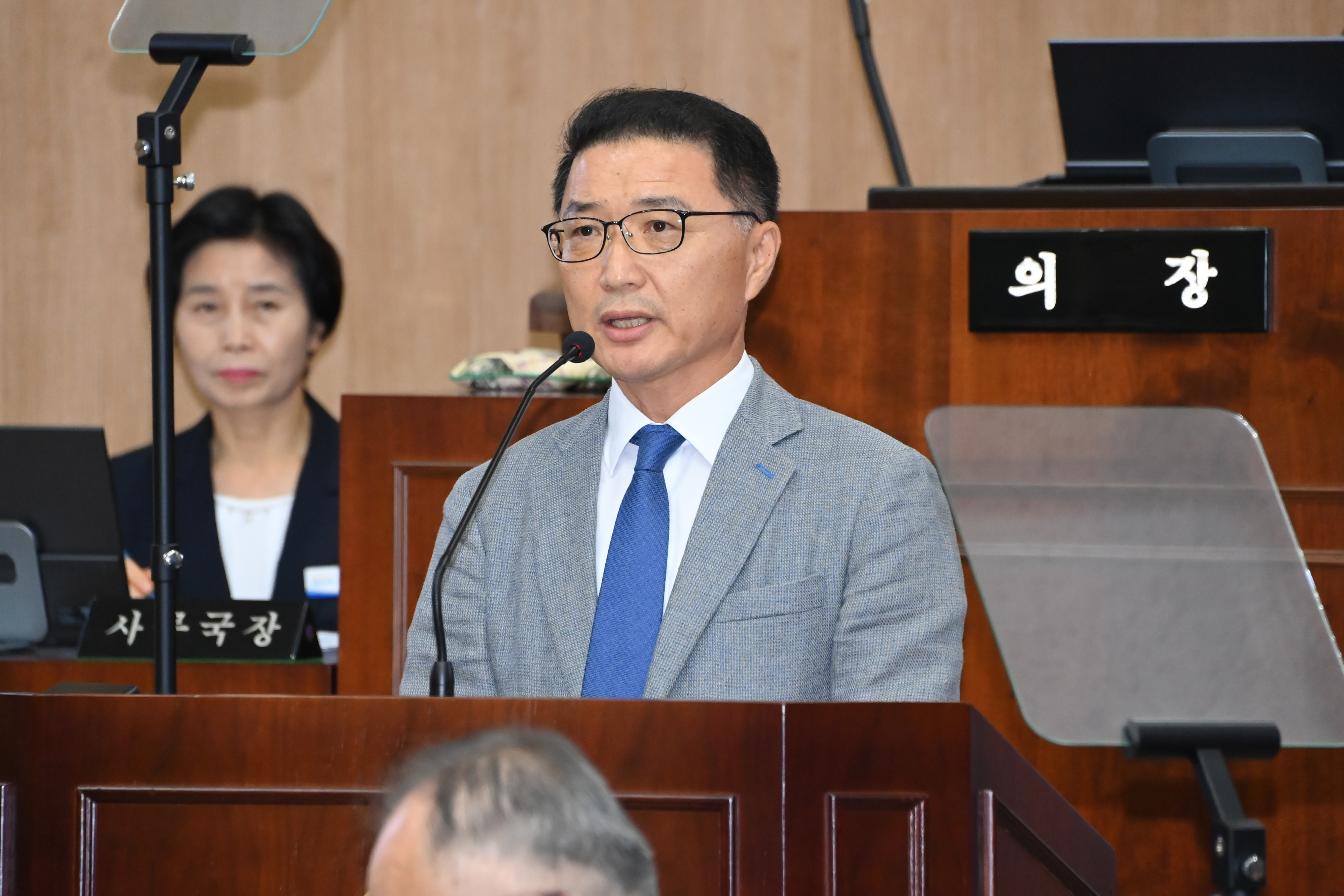 제295회 사천시의회 제1차 정례회 (제1차 본회의) - 6