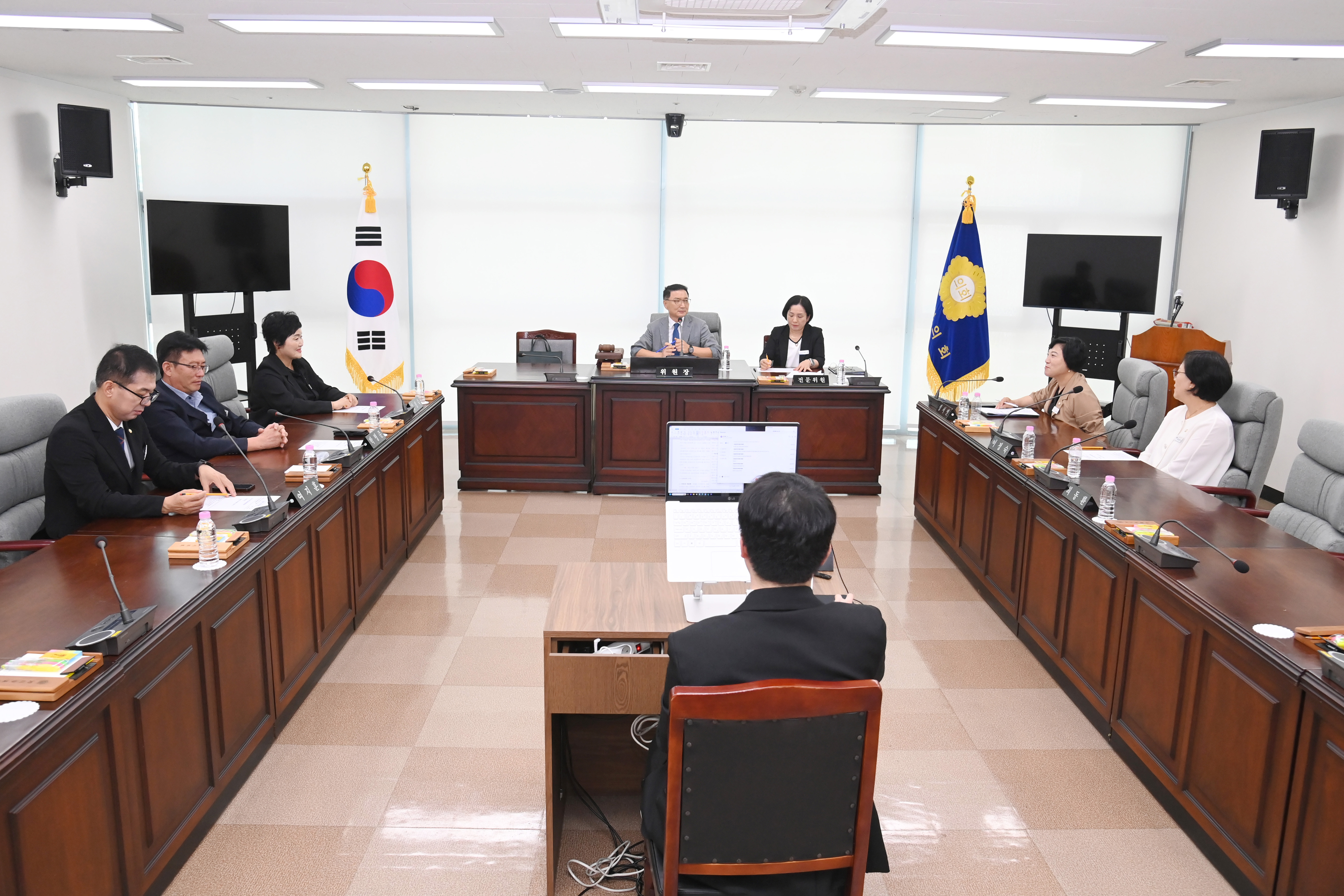 제295회 사천시의회 제1차 정례회 (제1차 예산결산특별위원회) - 1