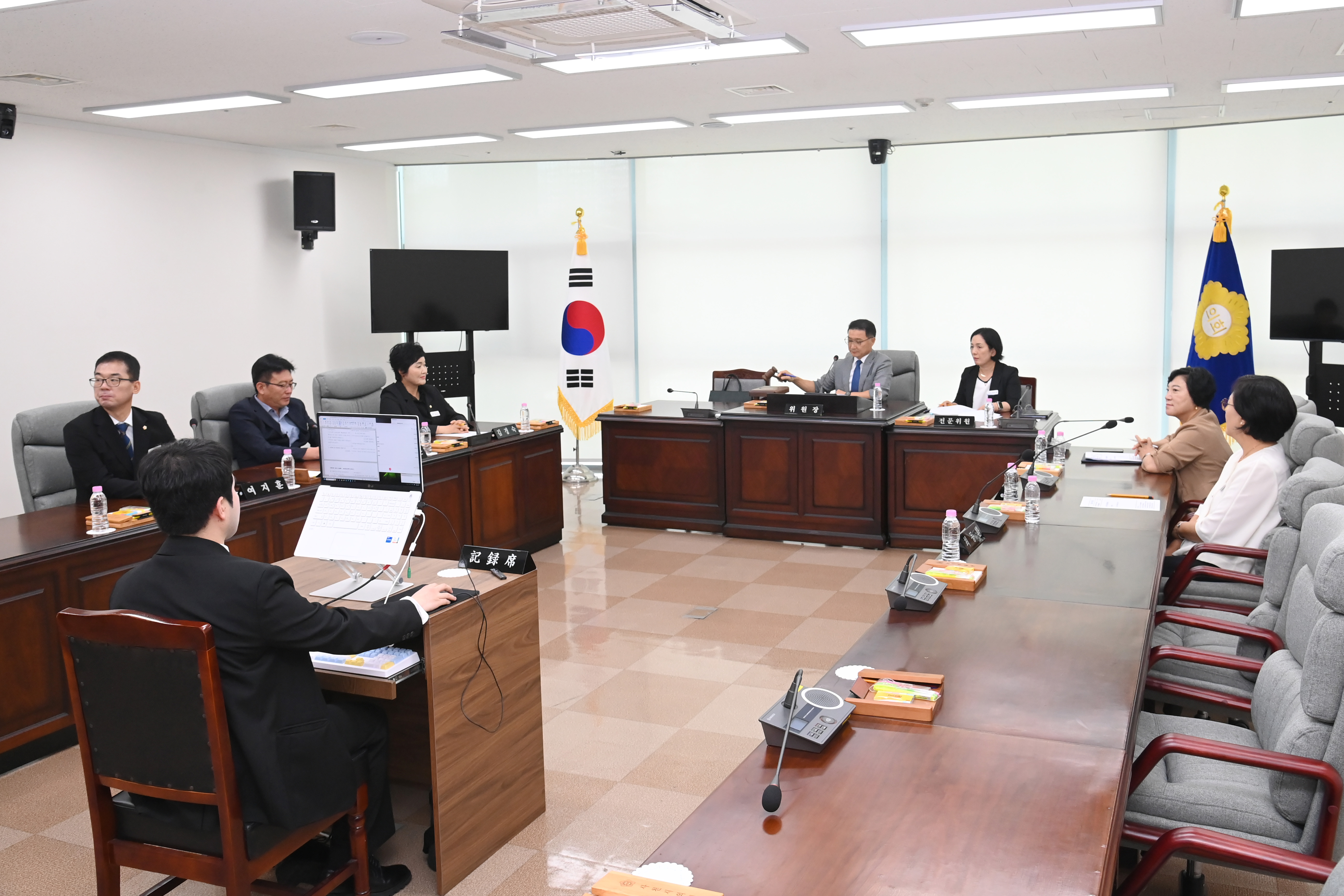 제295회 사천시의회 제1차 정례회 (제1차 예산결산특별위원회) - 2