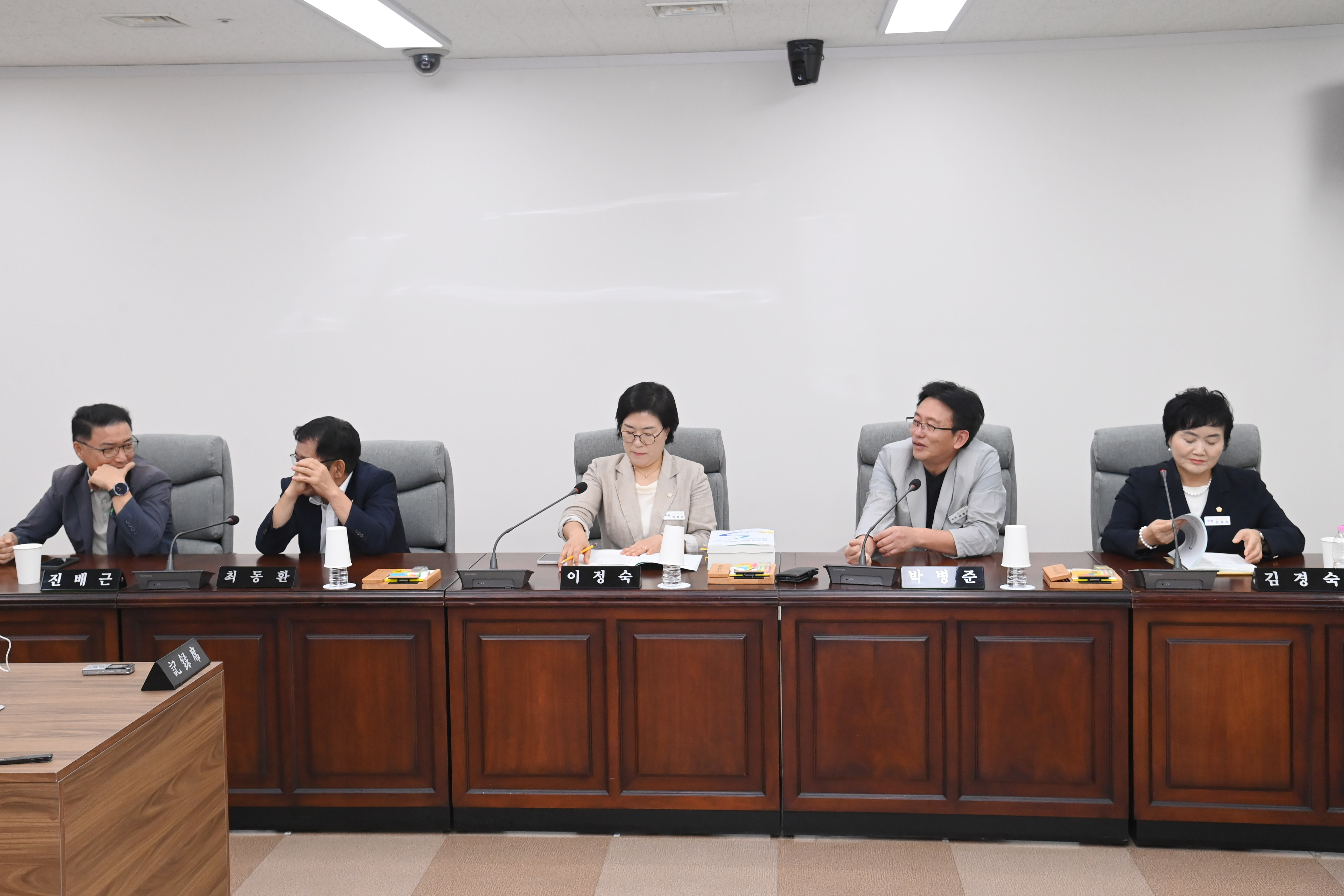 제295회 사천시의회 제1차 정례회 (행정관광·건설항공위원회 연석 행정사무감사) - 4