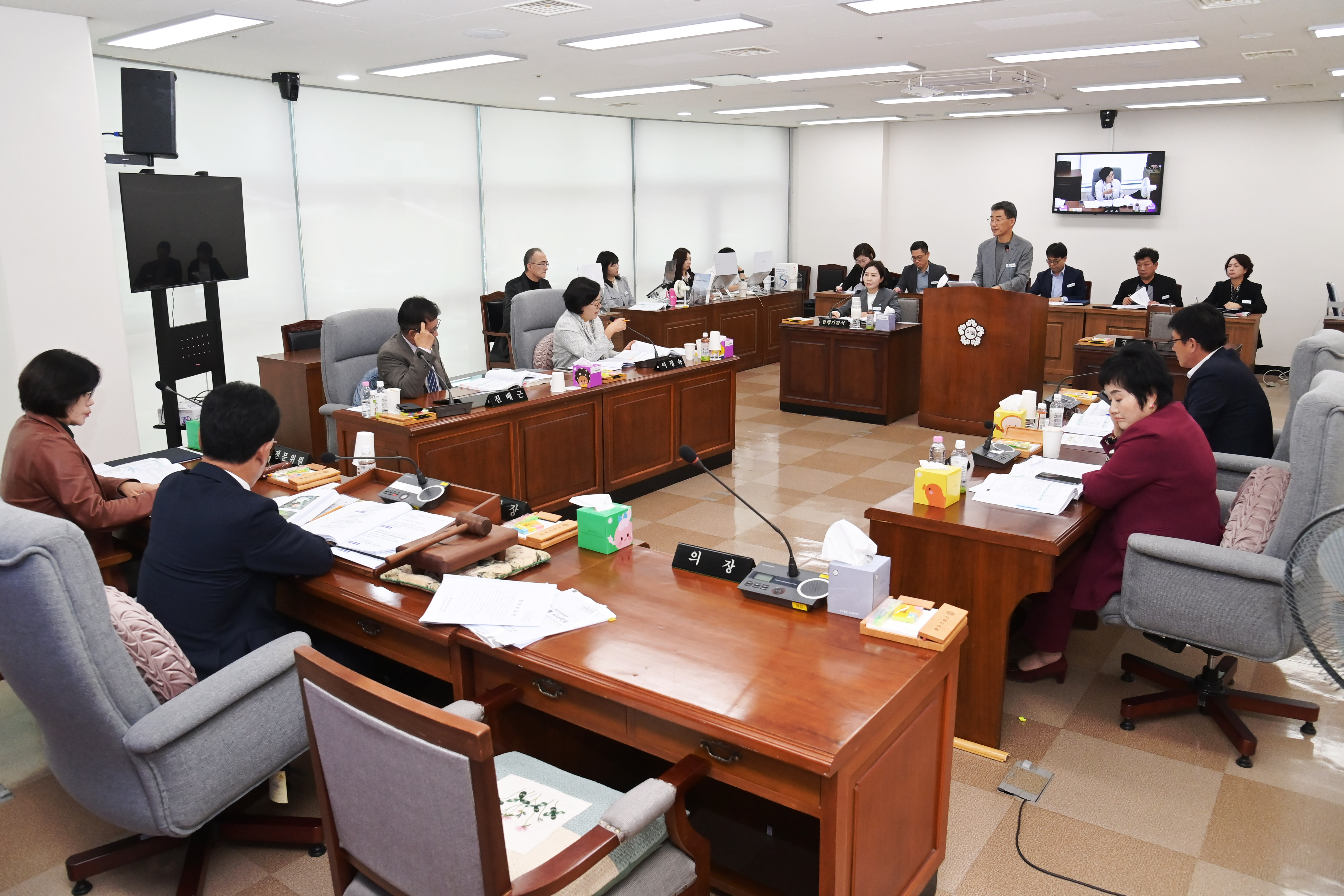 제297회 사천시의회 임시회 (제1차 행정관광위원회) - 2