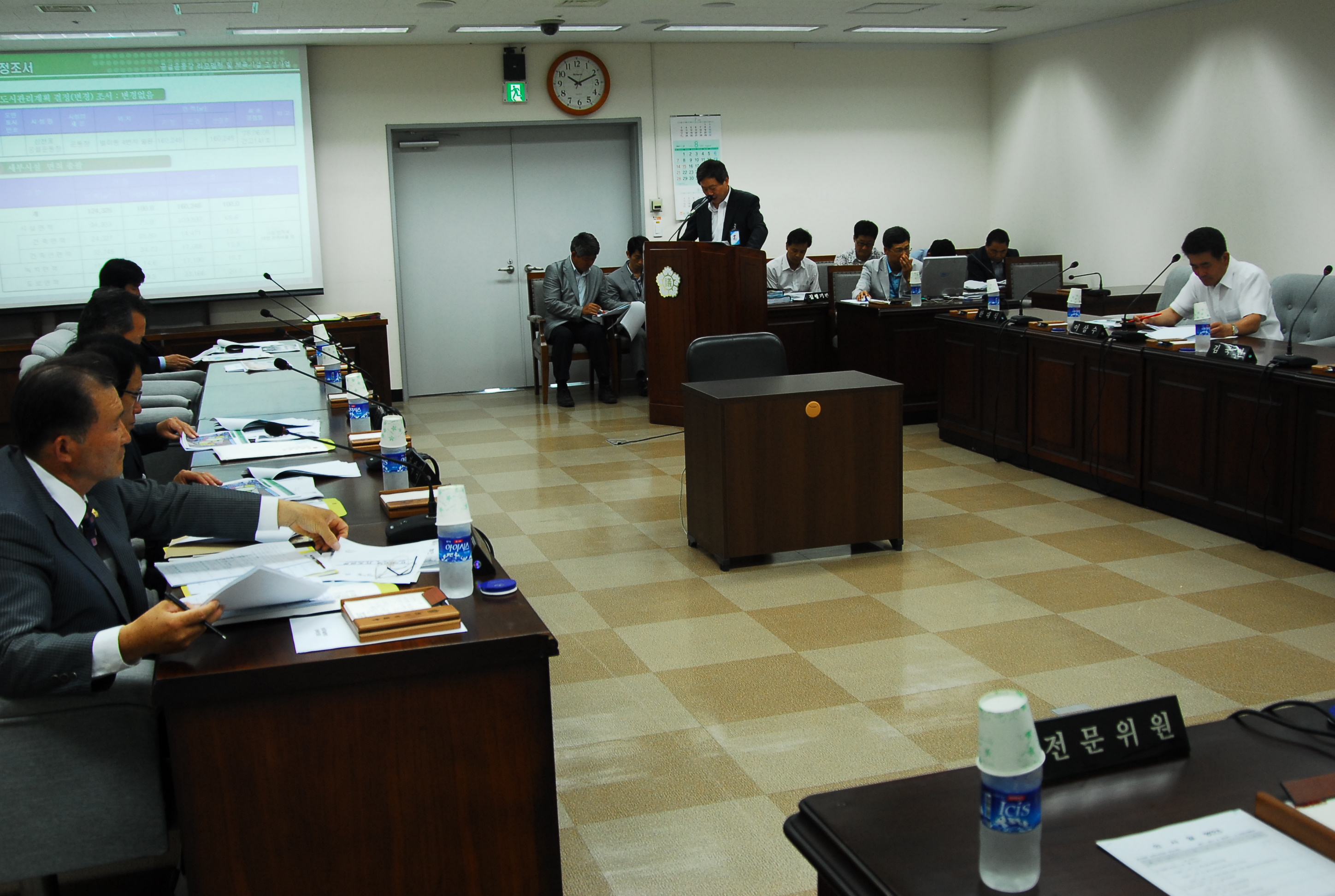 2011년 8월중 의원 정례간담회(2011. 8.25, 소회의실) - 2