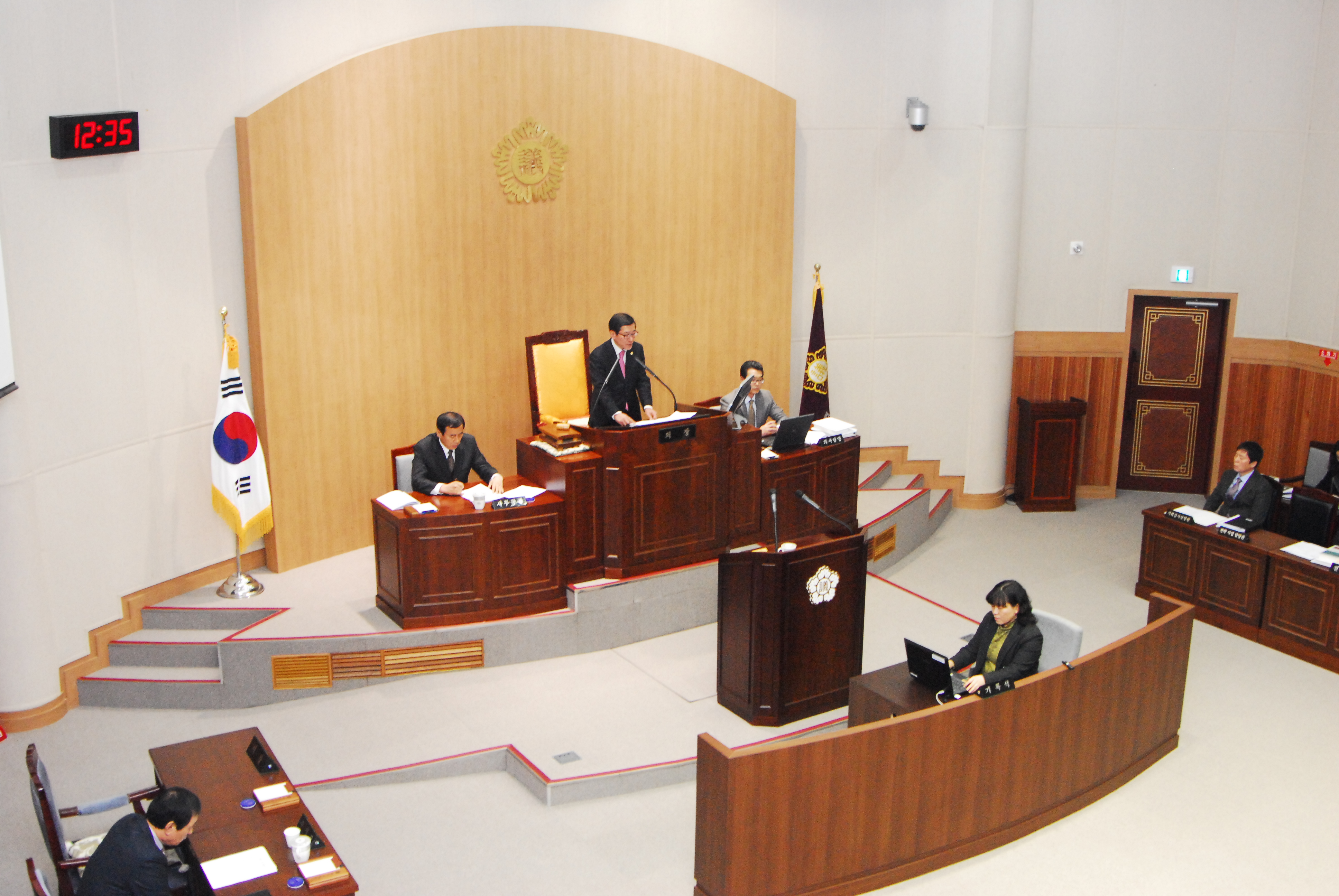 제167회 임시회 제2차 본회의(2013.01.18) - 5