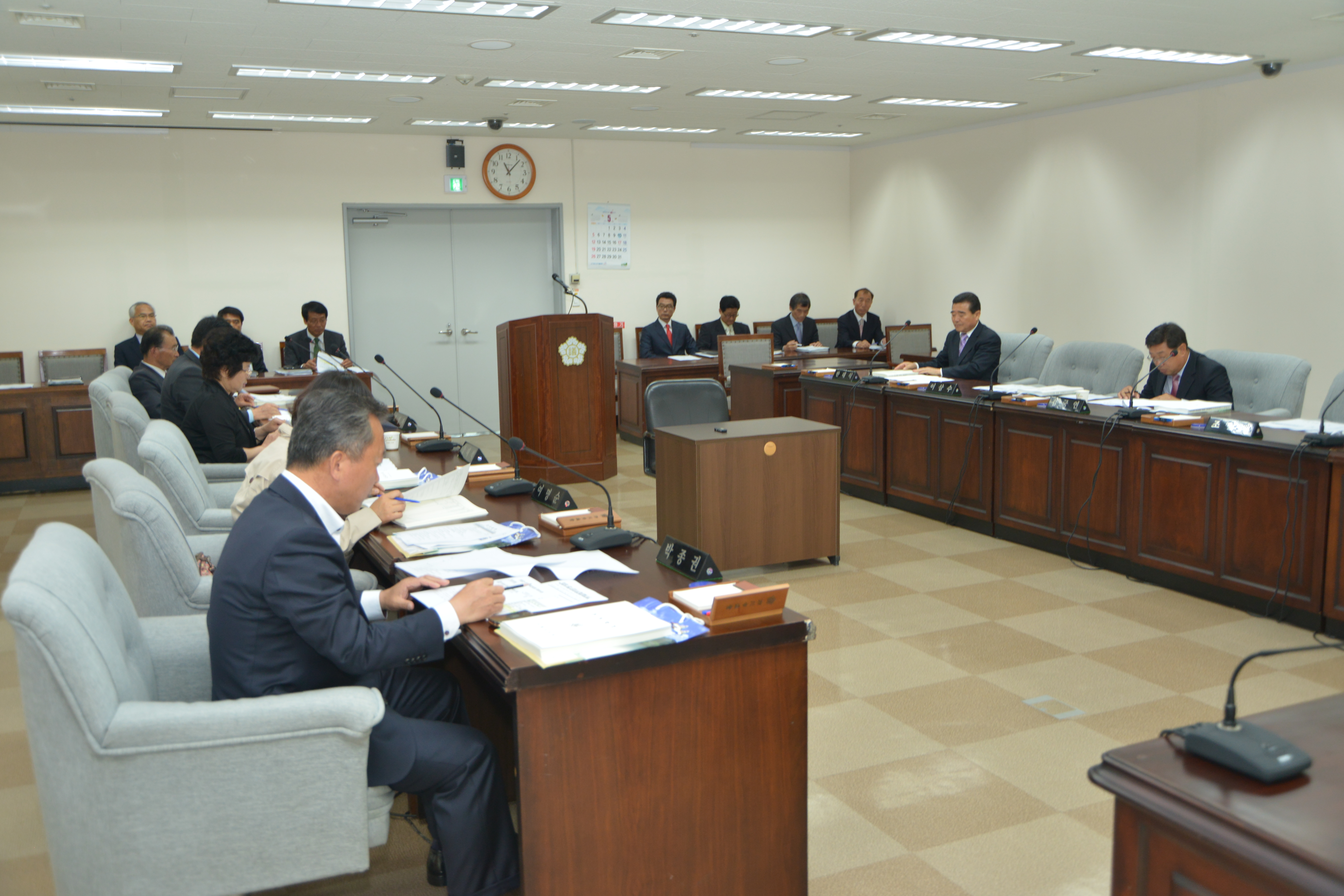 5월 의원정례간담회(2013.05.07, 의회 소회의실) - 3