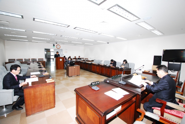 의회운영위원회 회의(2012. 1.27, 의회운영위원회 회의실)